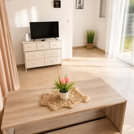 Neuf Climatise Avec Jardin Prive Parking *